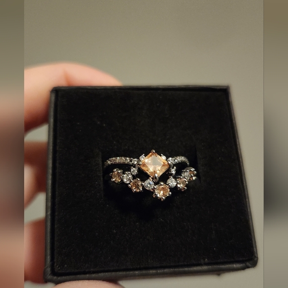 Bomb Party Feeling a Spark - Picture 3 of 4